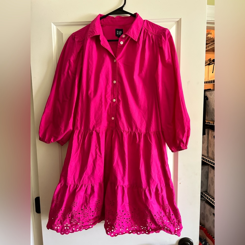 GAP | bright fuscia mini dress with collar